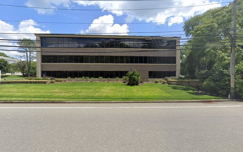 467051 zwerling law group llc