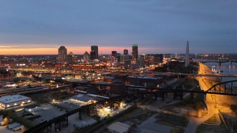 Why St. Louis Car Accident Filings Are Surging in 2026
